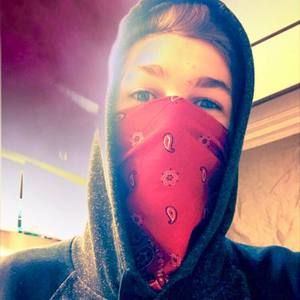 Meet your Posher, Cody